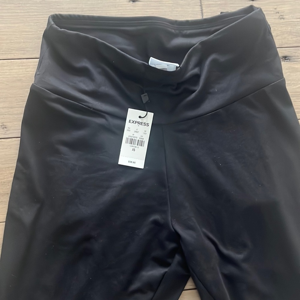 BRAND NEW Express Black Leggings